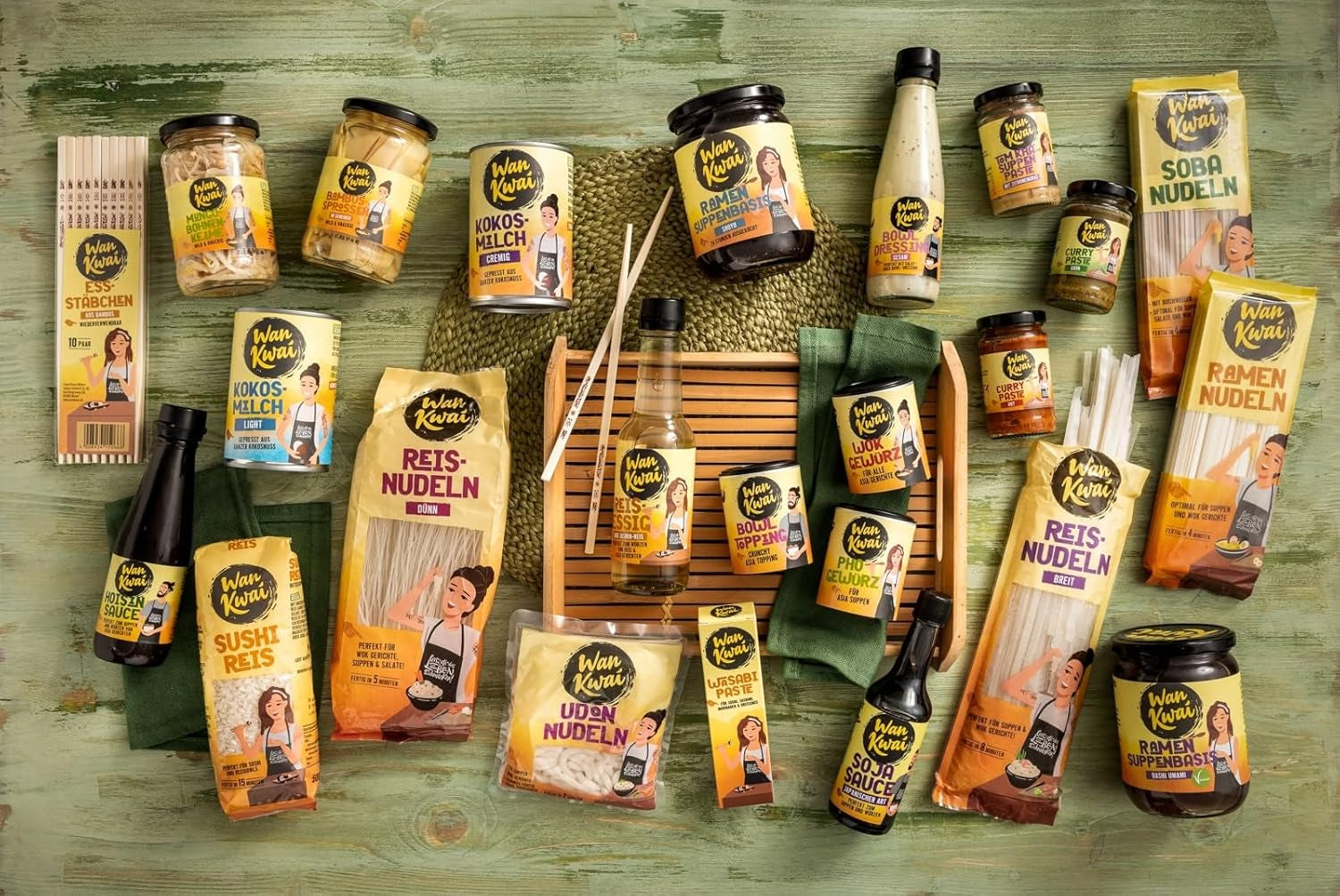 Makaron Wan Kwai Ramen 300g – Autentyczny smak kuchni azjatyckiej. Wszechstronne, szybkie w przygotowaniu, wysokiej jakości składniki. Idealny do zup i dań z woka.