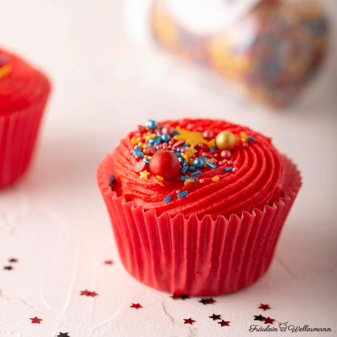 Super Streusel SuperErou, mieszanka posypek, 90 gramów Sprinkles Naty Shop