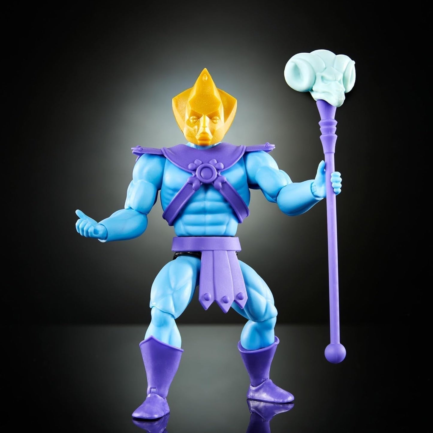 Zabawka Masters of the Universe Origins, figurka Skeletora z kolekcji kreskówek, złoczyńca stojący ok. 14 cm ze zbroją, laską, mieczem i 2 maskami, figurki HYD24 Naty Shop