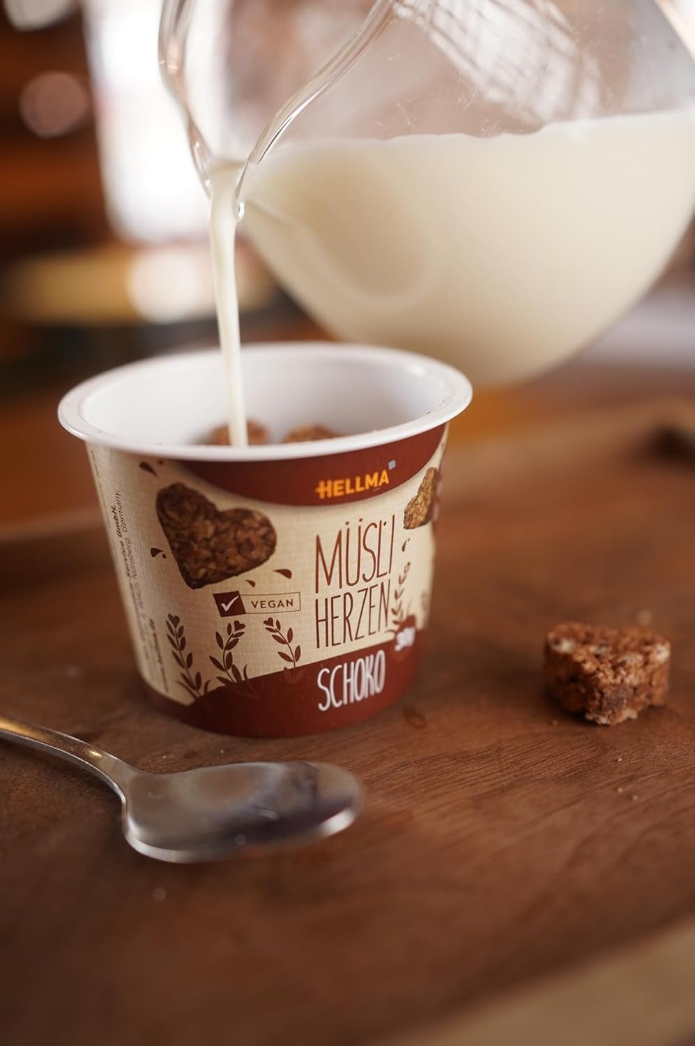 HELLMA Serduszka z Muesli i Czekoladą - 18 porcji po 30 g - Płatki Owsiane w kształcie serca oblane czekoladą, kubeczki na wynos