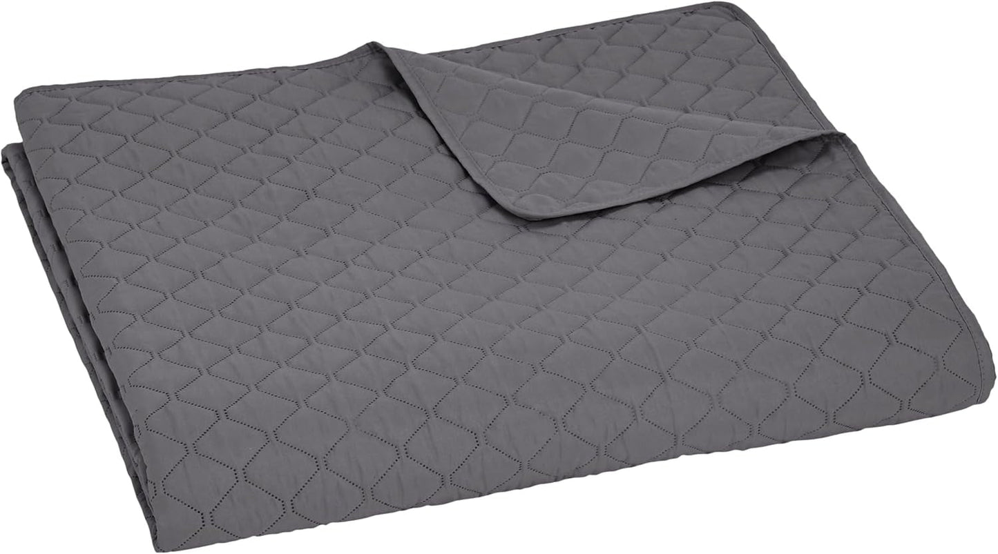 Amazon Basics oversize'owa kołdra z reliefem, 170 x 210 cm, ciemnoszary wzór w romby. Łóżka i koce Besuche den Amazon Basics-Store
