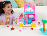 Przyczepa kempingowa Barbie Chelsea 2 w 1 — zabawkowy pojazd z basenem, hamakiem i jadalnią do kreatywnej zabawy i opowiadania historii, od 3 lat, HNH90