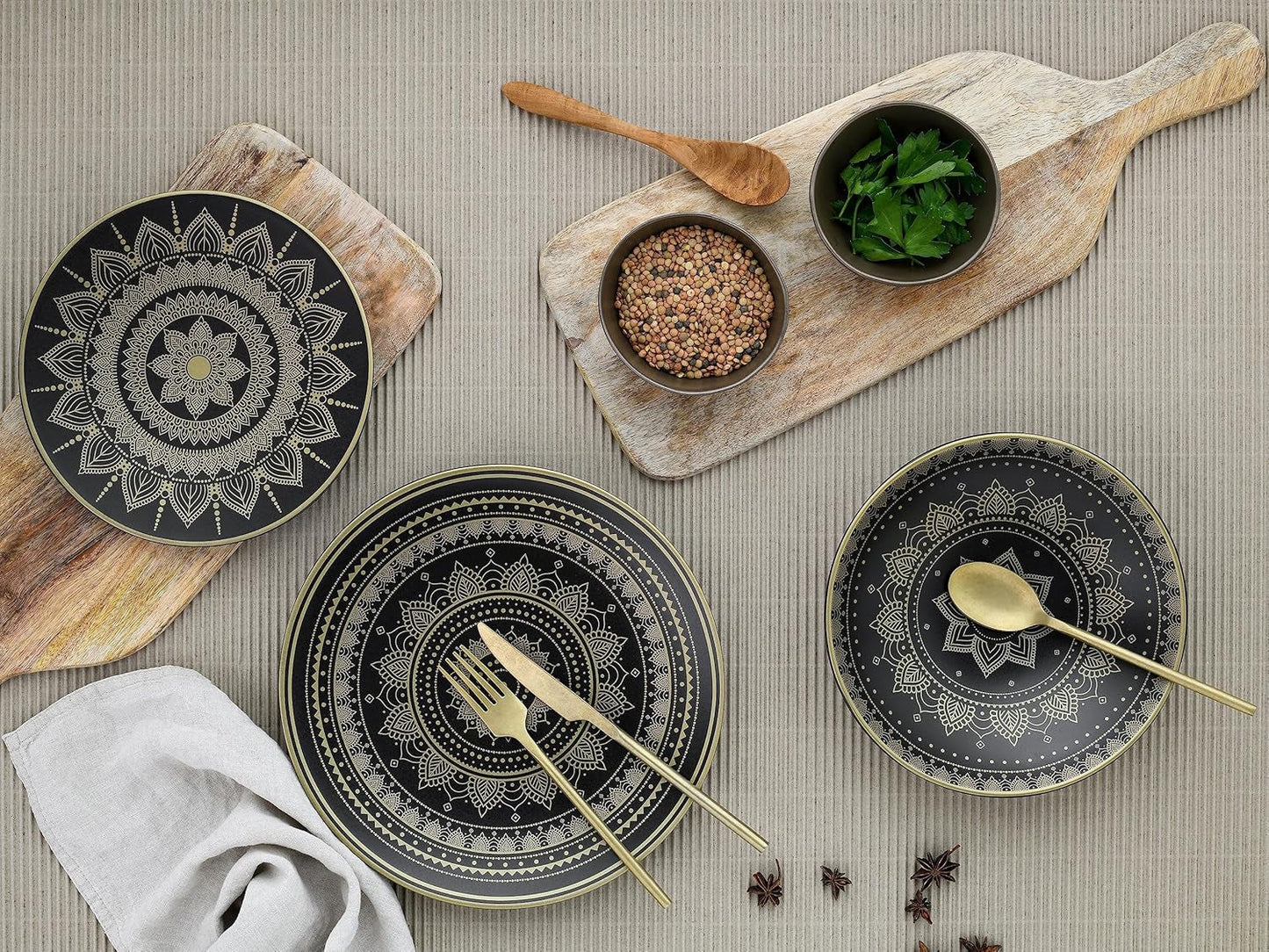 CreaTable, 23588, seria MANDALA GOLD - czarna, 12-częściowy zestaw naczyń obiadowych, zestaw talerzy porcelanowych, można myć w zmywarce i używać w kuchence mikrofalowej, jakość produkcji