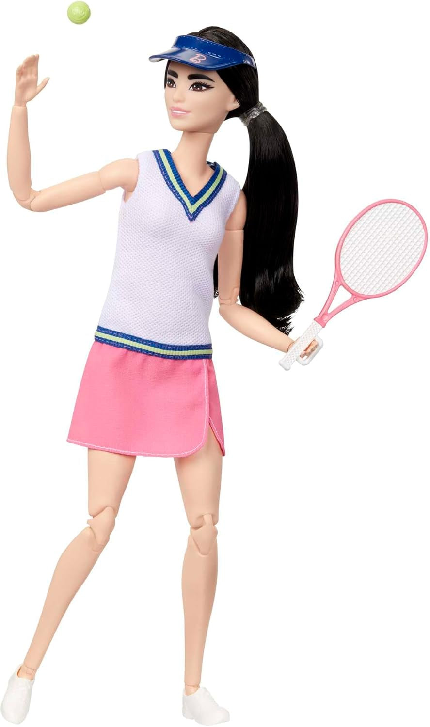 Barbie Made to Move – tenisistka z rakietą i piłką – lalka z 22 przegubami zapewniająca realistyczną zabawę dla fanów tenisa i dzieci w wieku od 3 lat, lalki HKT73 Naty Shop