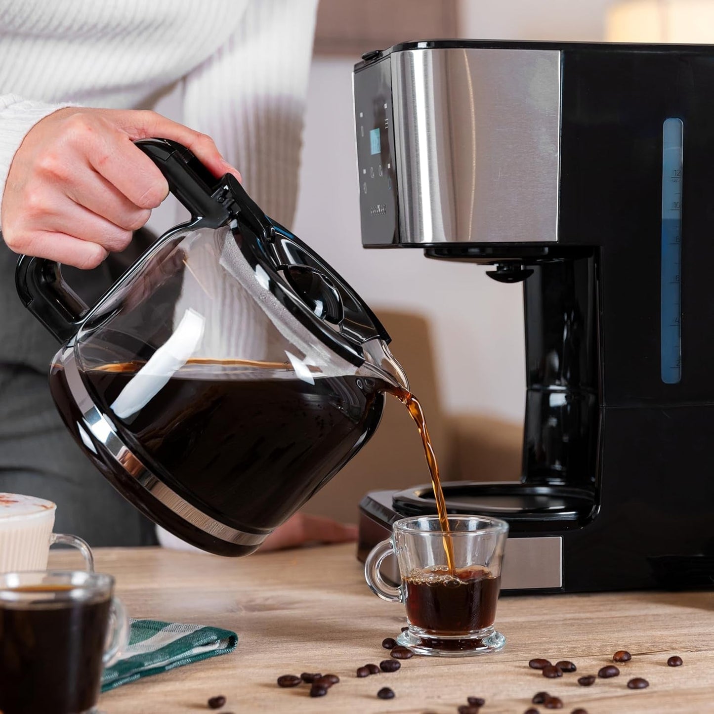 Espresso z filtrem Cecotec Coffee 66 Drop and Touch, moc 950 W, 1,5 L, 12 filiżanek, ekran dotykowy, szklana karafka, timer 24-godzinny, 6 przełączników, filtr siatkowy wielokrotnego użytku