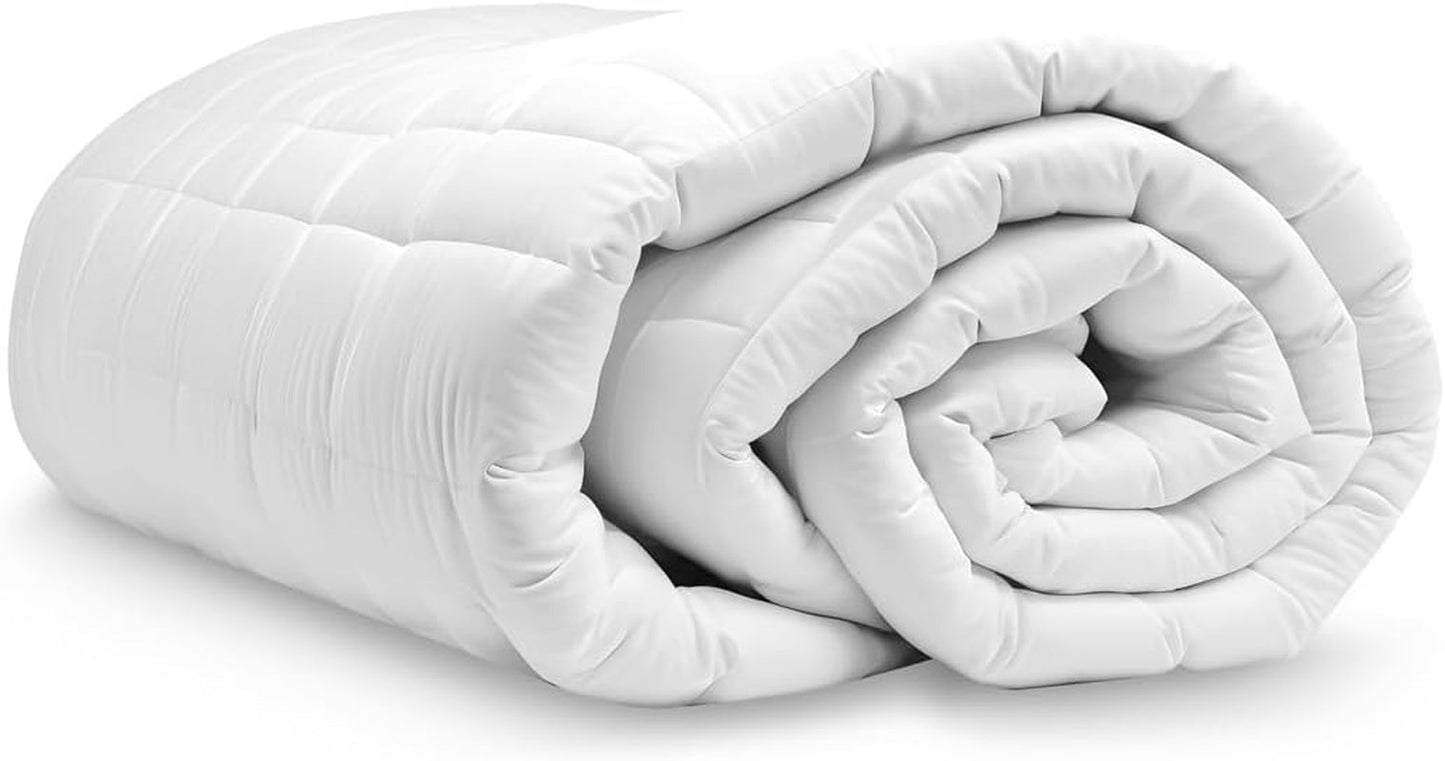 Kołdra z włókna 250 G, mikrofibra, miękka, jedwabista, do łóżek 100, 105 i 110 cm, biała, 180 X 220 cm Kołdry i kołdry Naty Shop