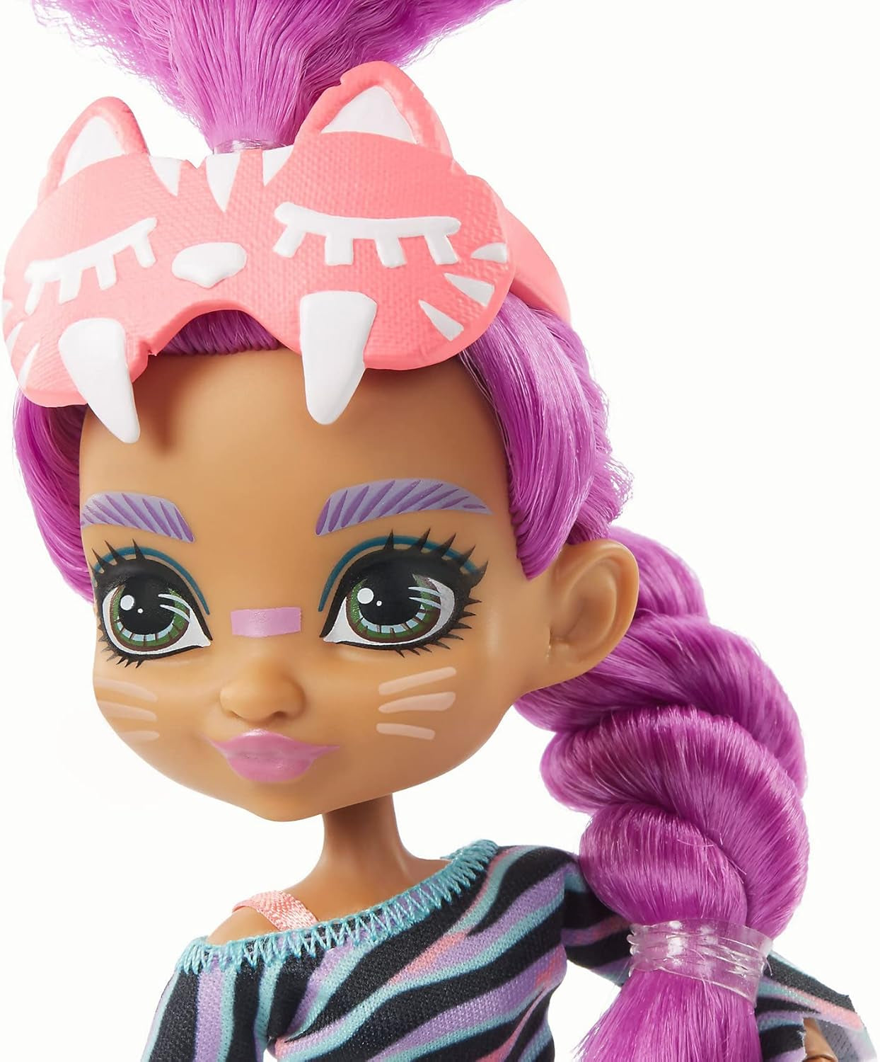 Cave Club GTH02-Roaralai Piżama Party Fun Doll, przegubowa lalka z fioletowymi włosami i akcesoriami, prezent dla dzieci w wieku 4 lat i więcej, wielokolorowy
