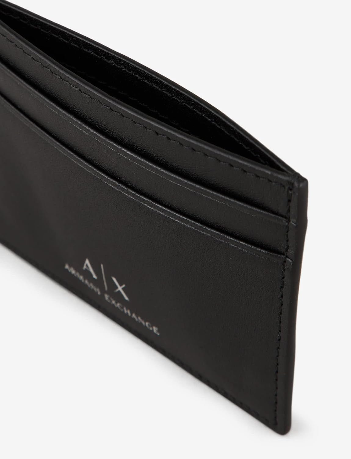 Akcesoria podróżne z gładkiej skóry Armani Exchange – etui na karty, czarny portfel męski Naty Shop