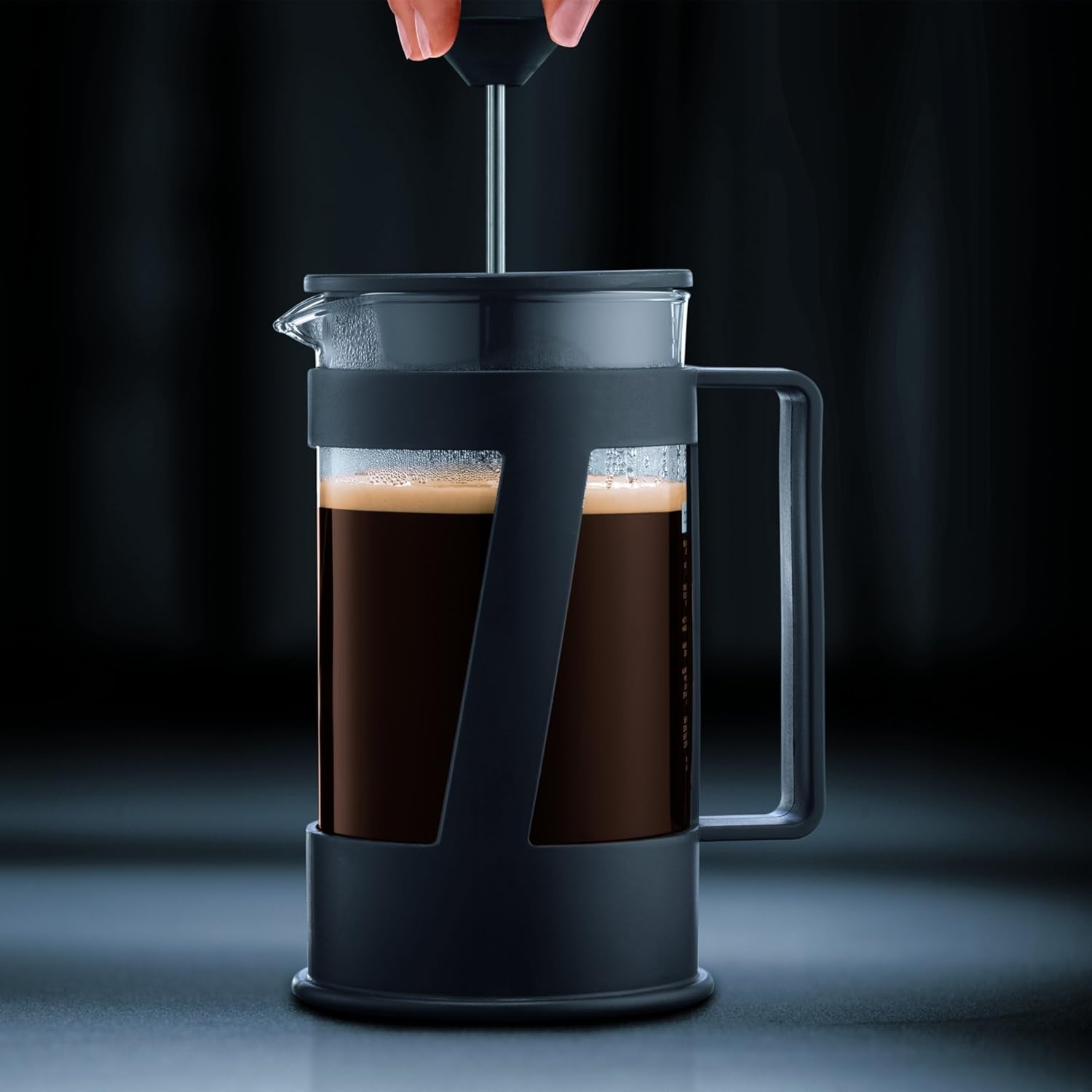 Ekspres do kawy Bodum CREMA (system French Press, stały filtr ze stali nierdzewnej, nasadka zabezpieczająca, 0,5 litra) czarny
