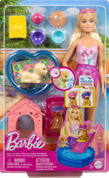 Zestaw Barbie dla szczeniąt na basenie z lalką modową, budką dla psa i zjeżdżalnią, basenem w kształcie serca, 2 figurkami psów, 6 akcesoriami i zmieniaczem kolorów, JBF35