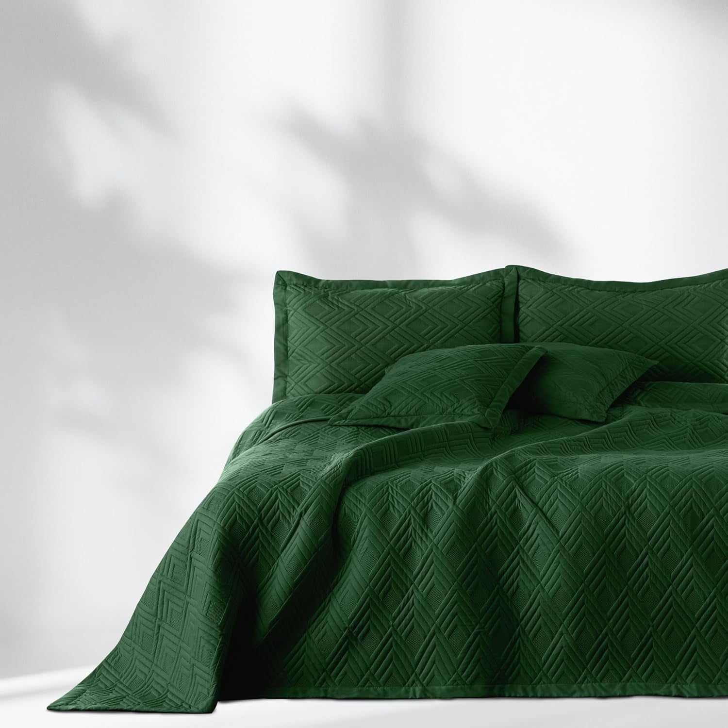 Ameliahome Narzuta 170X210 cm Dwustronna narzuta na łóżko Pikowanie ultradźwiękowe Poliester Ofelia Ciemnozielone Łóżka i koce Besuche den AmeliaHome-Store