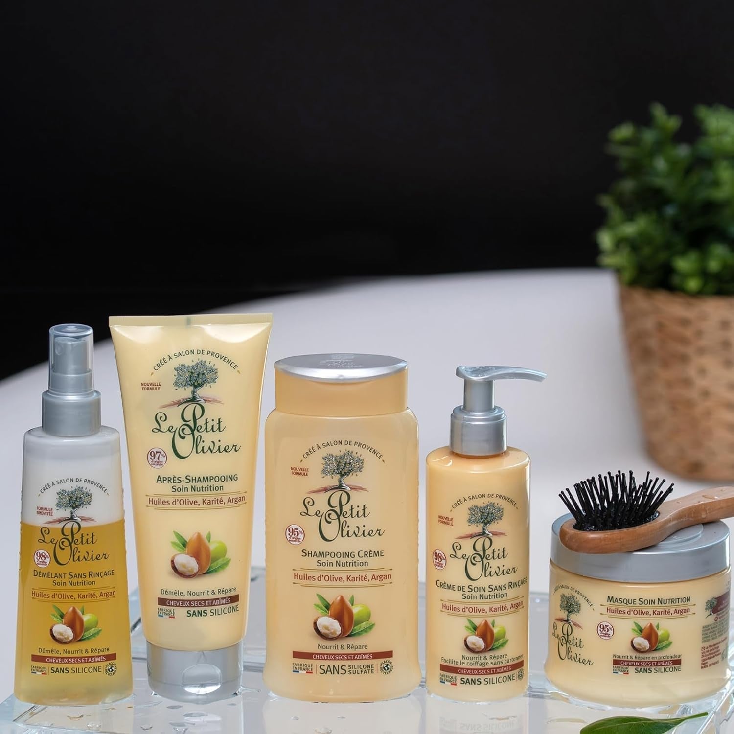 - Spray rozczesujący, pielęgnacyjny, bez spłukiwania i silikonowy, oliwkowy, shea i olejki arganowe, rozczesuje, naprawia i odżywia - włosy suche i zniszczone - 150 ml Produkty ułatwiające rozczesywanie włosów Naty Shop