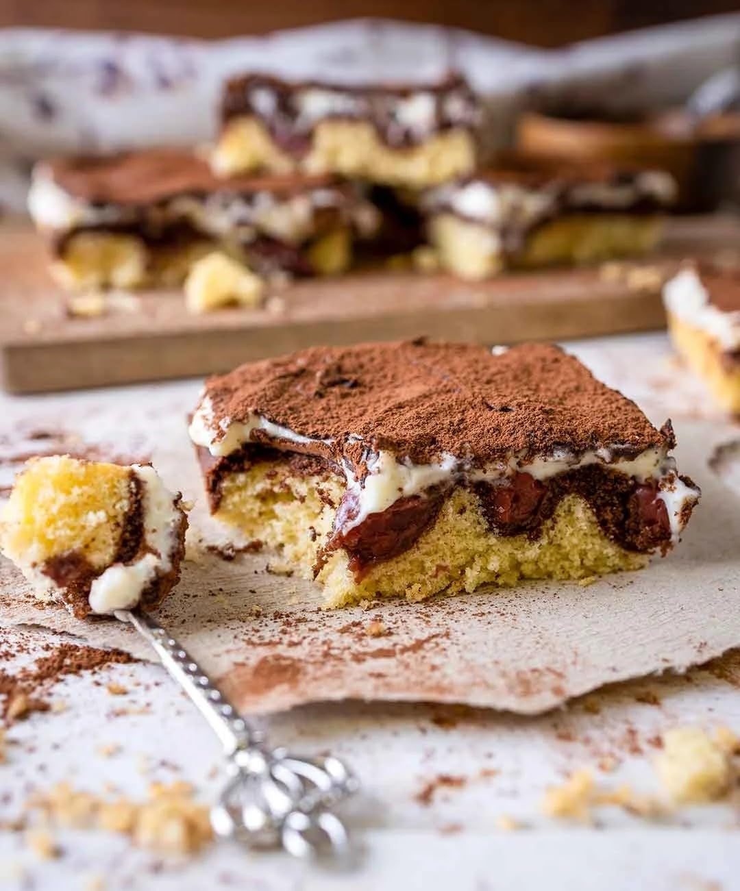 RUF Rührkuchen Backmischung, Nur Wasser & Öl Zugeben, Rezeptur Für Blechkuchen, Kastenkuchen, Muffins, Gugelhupf Und Tortenböden, 1X1000G Mieszanka do pieczenia i gotowania Naty Shop