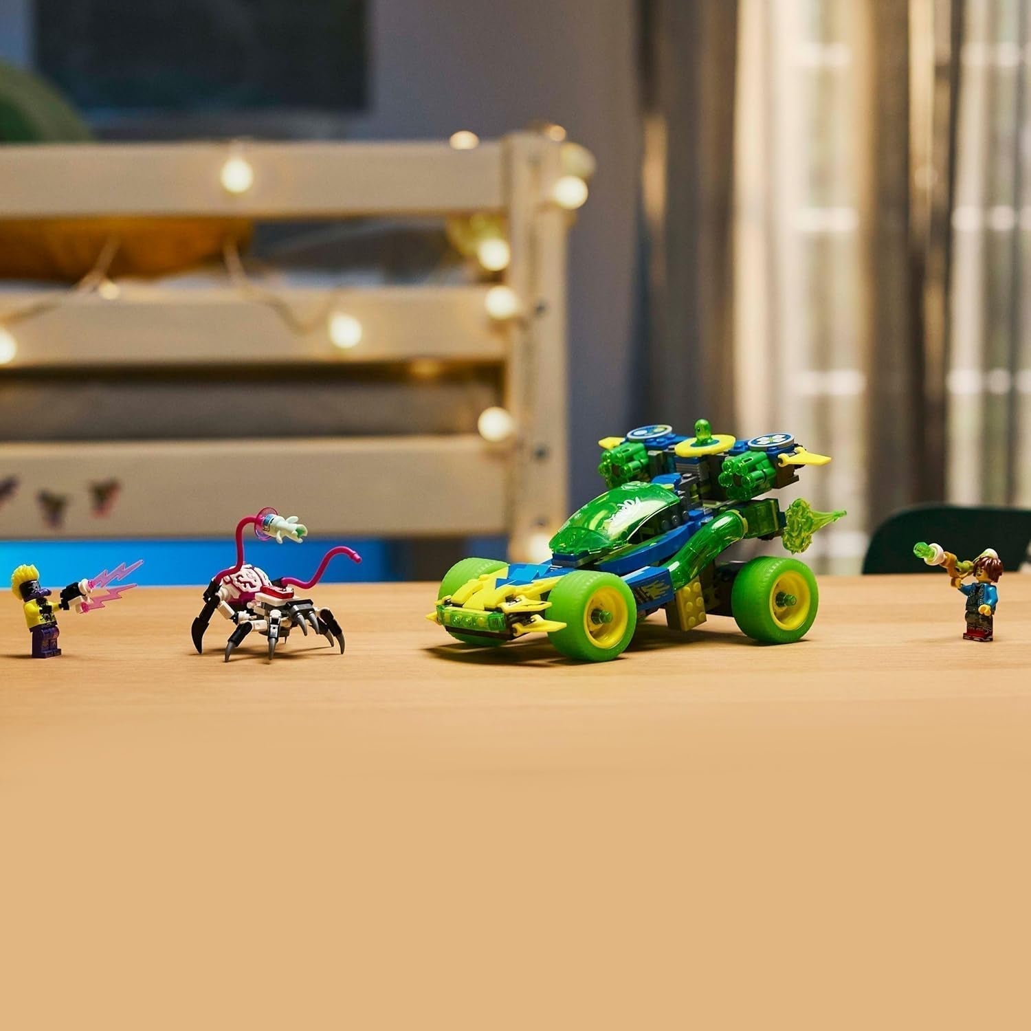 LEGO Dreamzzz Mateo z wyścigówką Z-Blob Action, zestaw fantasy 2 w 1 z pojazdami, minifigurkami i stworzeniami ze snów dla dzieci w wieku powyżej 8 lat, prezent dla chłopców i dziewcząt 71491 Zestawy do budowania Beuche den LEGO-Store