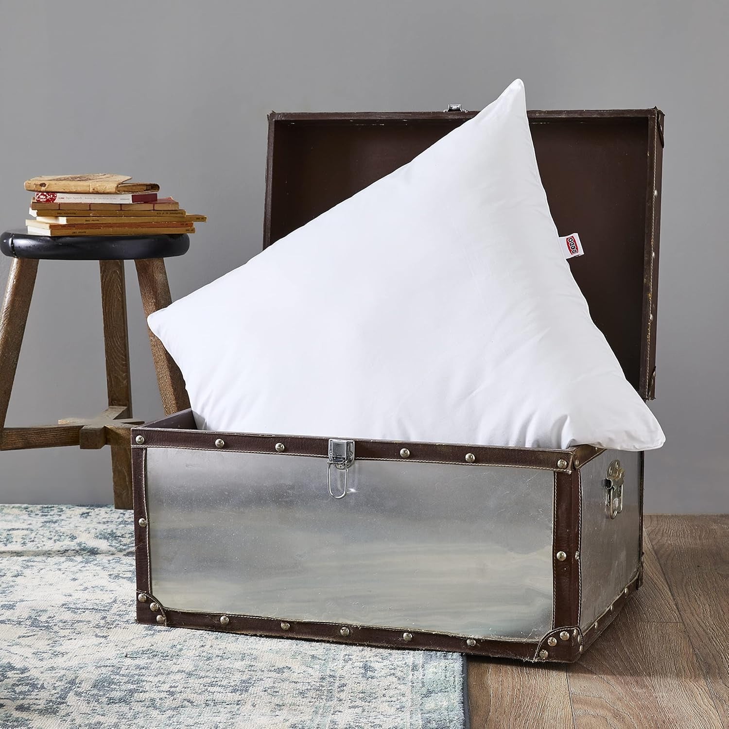 DODO 64476 Poduszka Calgary, puch/skóra gęsia i kacza, 65 x 65 cm, biały Standard Naty Shop Unique Pillows