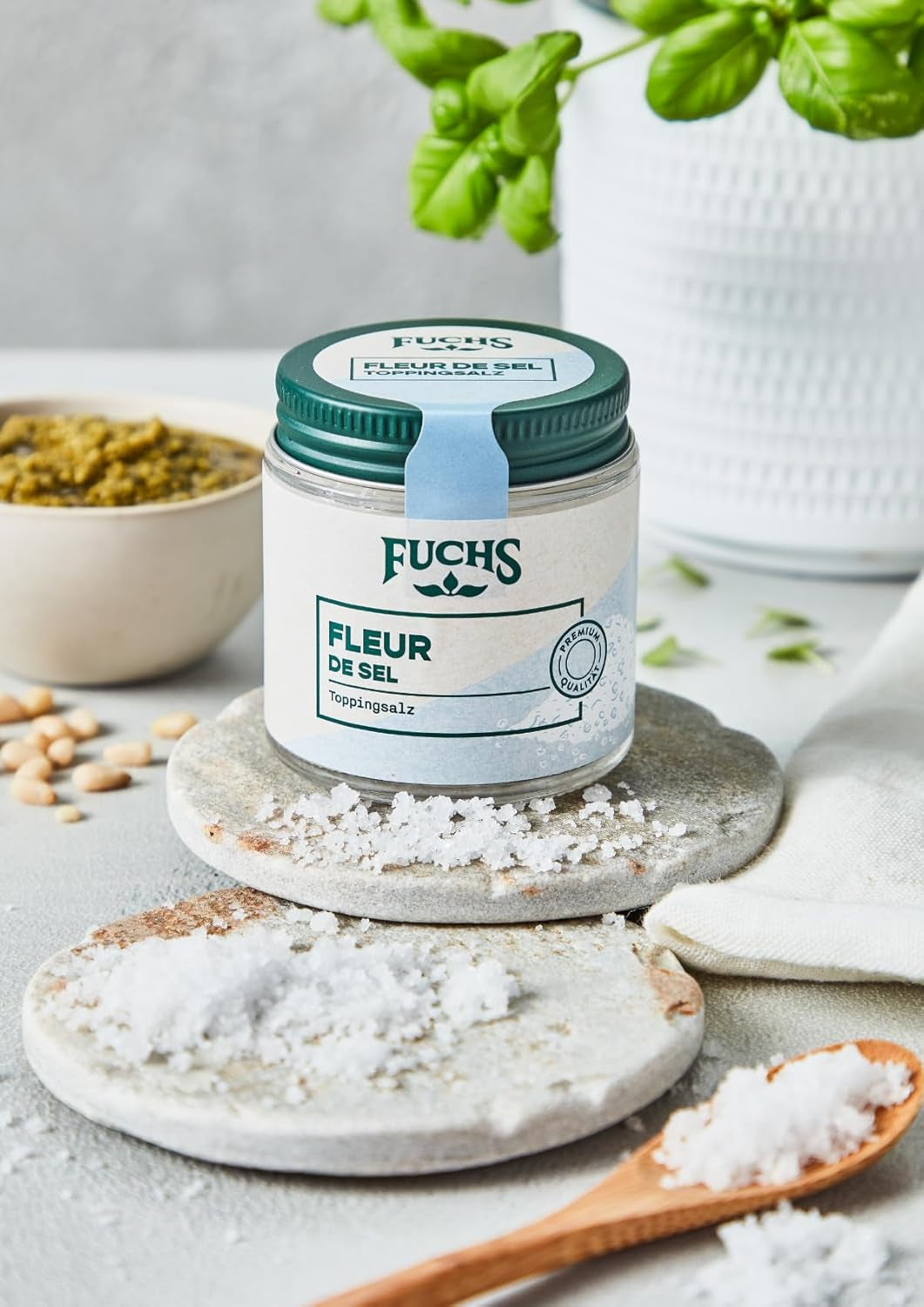 Fuchs Gewürze - Fleur de Sel | Szlachetna sól posypkowa do szparagów, owoców morza i ryb | Meersalz w jakości Premium 100 g im wiederverschließbaren Gewürzglas