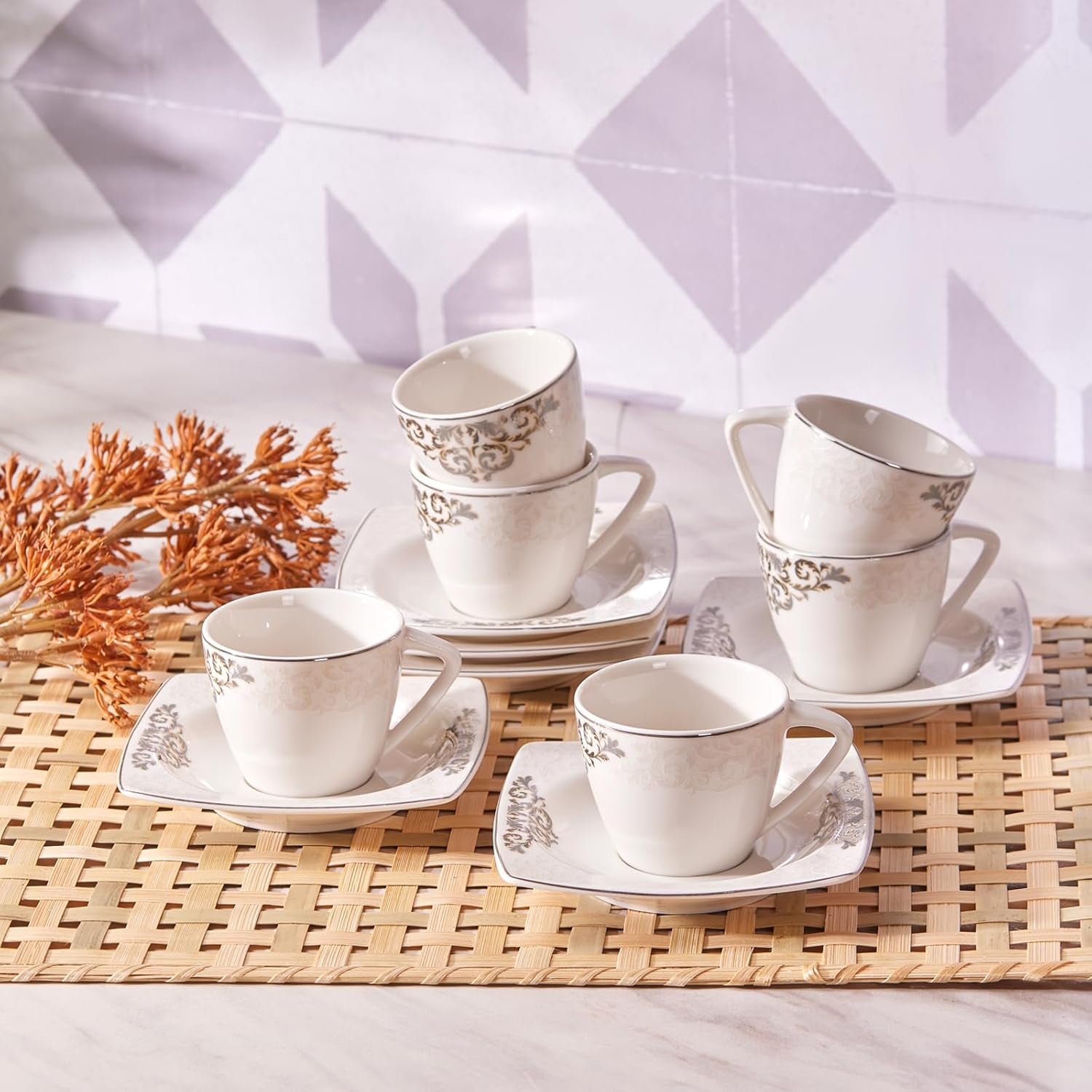 Zestaw porcelanowych filiżanek do espresso KARACA Nazende - 80 ml tureckie filiżanki do kawy ze spodkami, 12-częściowy nowoczesny serwis do kawy z 6 filiżankami do kawy i 6 spodkami, filiżanki do mokki - biały