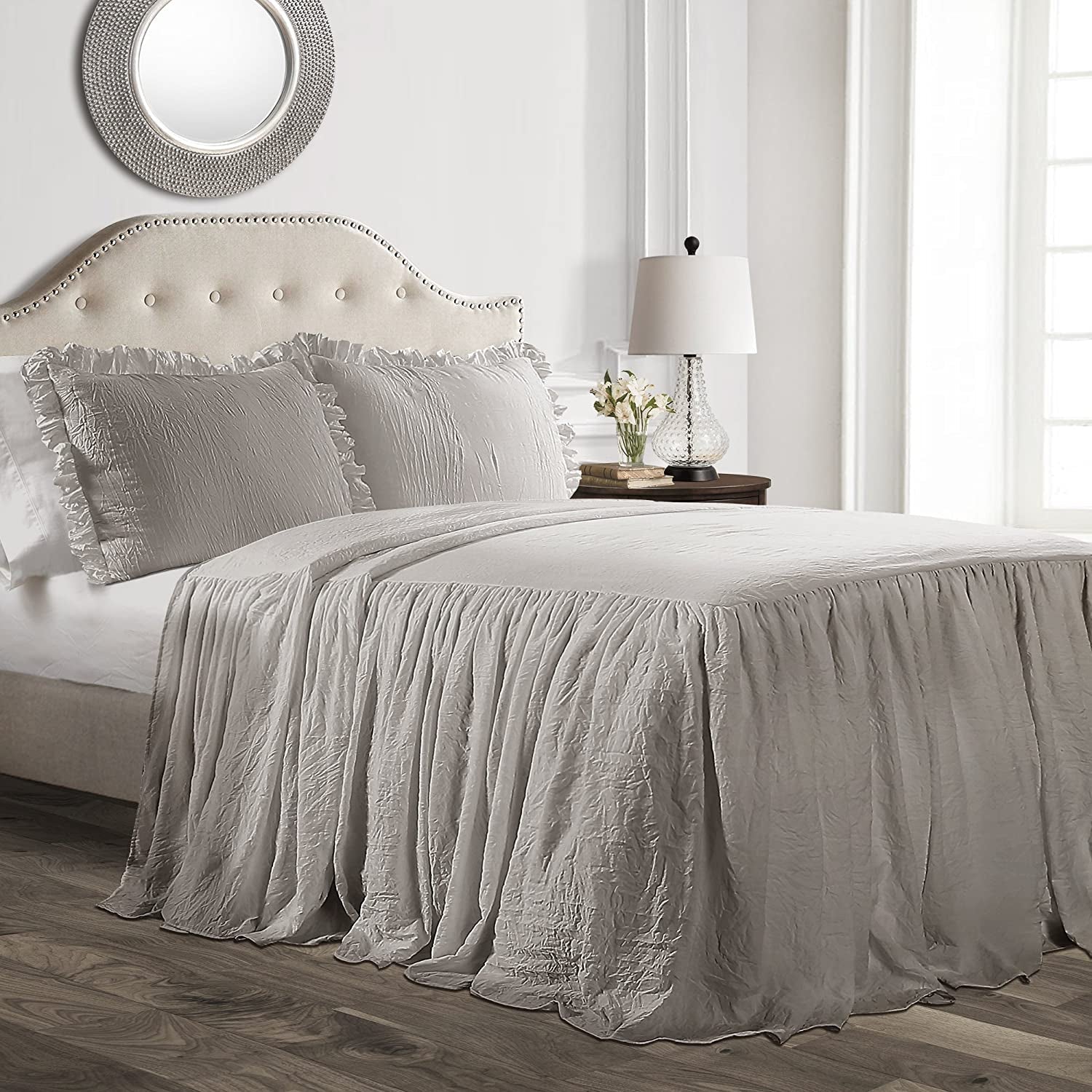 Poszwa na kołdrę Lush Decor z marszczoną spódnicą, poliester, biała, podwójne łóżko Lush Decor Łóżka i kołdry Queen Grey