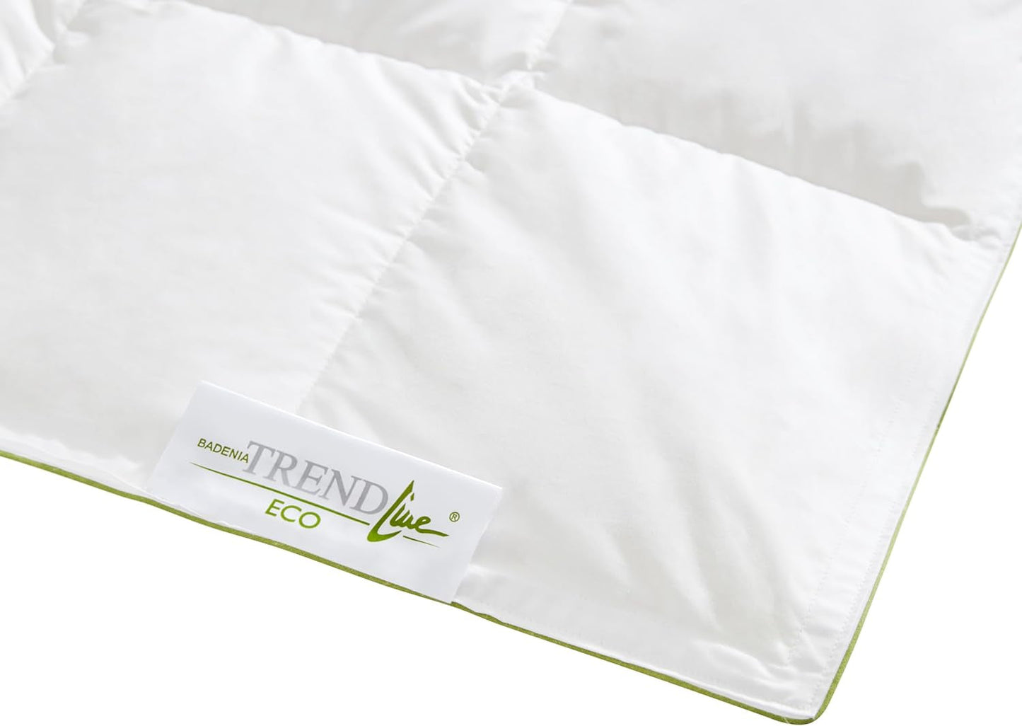 Badenia Trendline Ciepła kołdra Eco 90% puch i 10% pierze klasa I, 135 X 200 cm, biała, z certyfikatem Oeko-Tex, wyprodukowana zgodnie z niemieckimi standardami jakości. Kołdry i kołdry Naty Shop