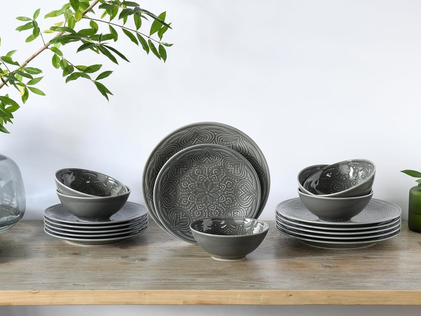 CreaTable, 21627, seria Orient Mandala, 18-częściowy zestaw naczyń obiadowych, zestaw talerzy porcelanowych, można myć w zmywarce i używać w kuchence mikrofalowej, wyprodukowano w Europie
