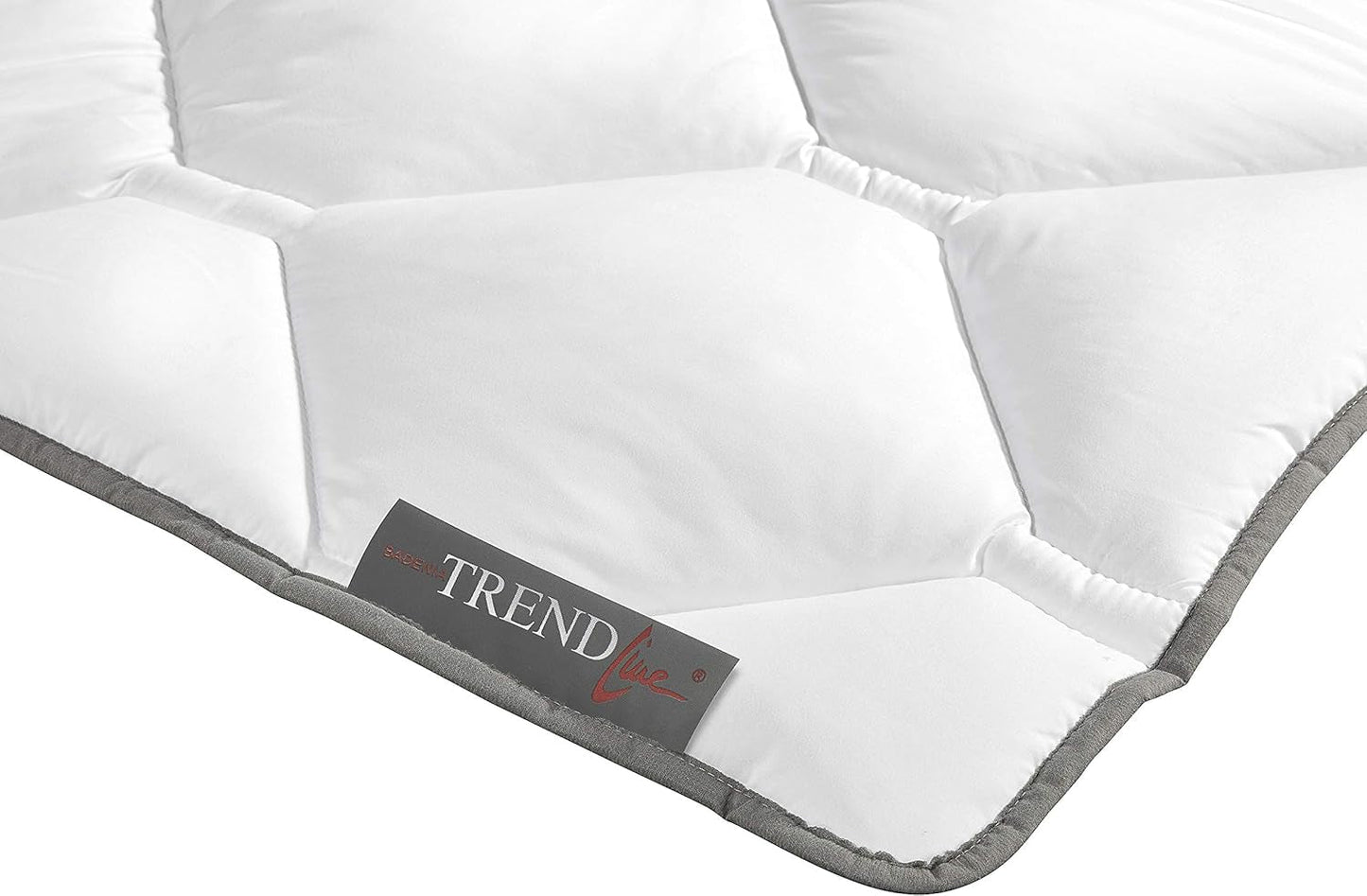 Badenia Trendline Odporna na mikrozagotowanie, lekka kołdra na lato, można prać w pralce do 95 stopni, 135 x 200 cm, certyfikat Oeko-Tex, wyprodukowano w Niemczech Kołdry i kołdry Naty Shop