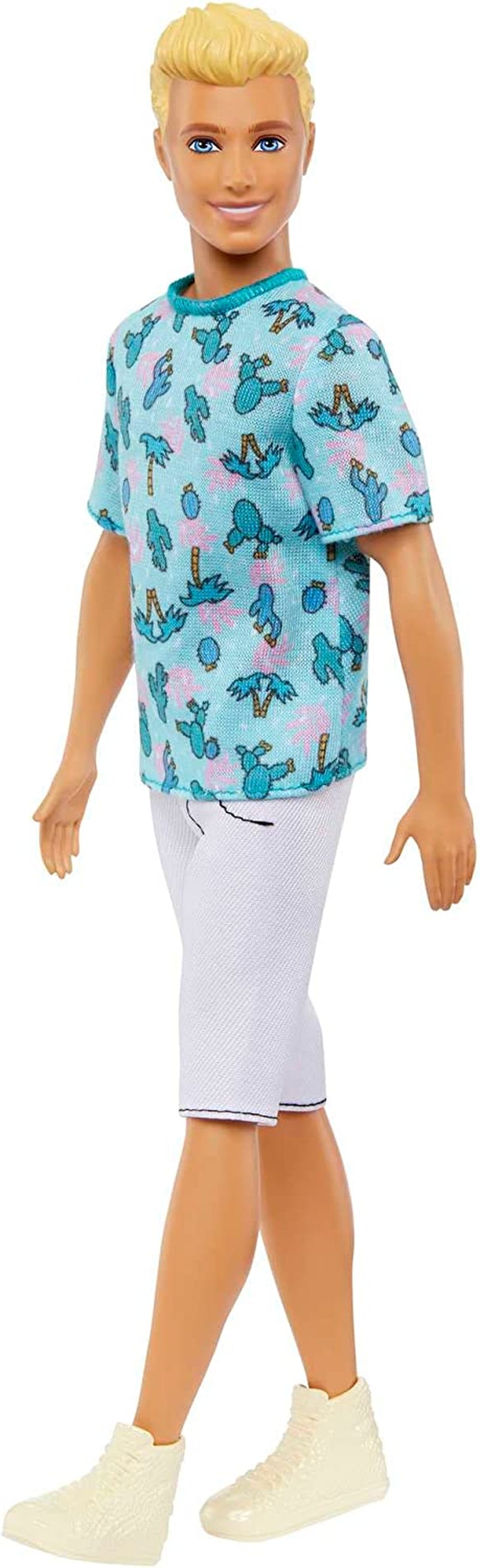 Lalka Barbie Ken Fashionistas - koszulka z nadrukiem kaktusa i palmy, białe spodenki i tenisówki, idealna na przygody z przyjaciółmi i spacery po mieście, dla dzieci w wieku od 3 lat i starszych, lalki HJT10 Naty Shop