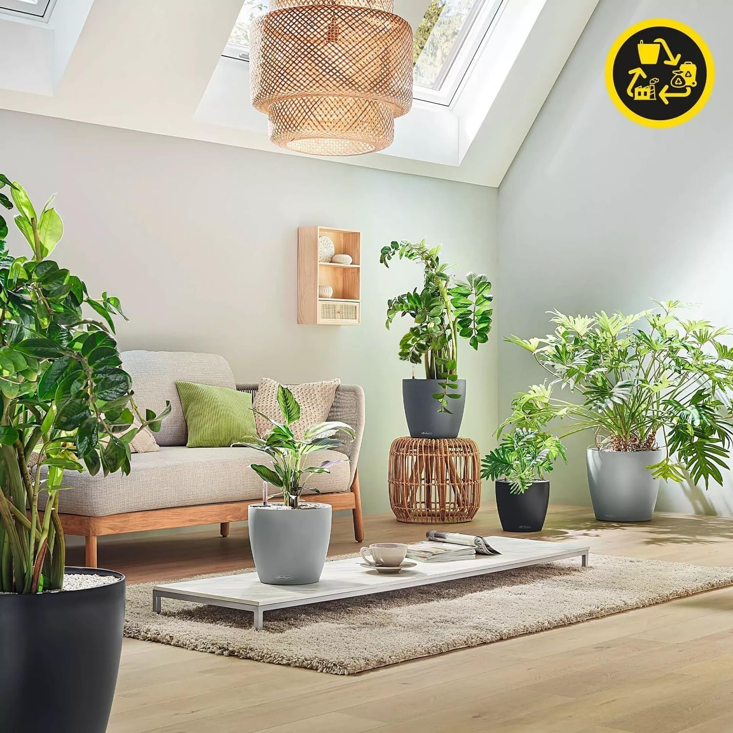 LECHUZA Classico Color ECO 35 Doniczka jasnoszara z systemem nawadniania i wskaźnikiem poziomu wody | Wykonane w 100% z tworzywa sztucznego pochodzącego z recyklingu | Matowe wykończenie | Ø 34,5 x 32,5 cm | 18930