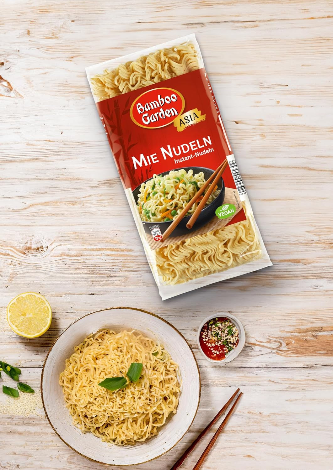 Ogród Bambusowy - Makaron Mie | Makaron błyskawiczny do kuchni azjatyckiej | Idealny do dań z woka lub zup. Weganie | Worek 250g