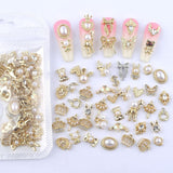 50 szt. złotych zawieszek do paznokci, mieszane style Glitzersteine ​​​​Nägel Perle Legierung Nagel Steine ​​Blume Schmetterling Strasssteine ​​Nägel Herz Stern Nagel Charms DIY Nail Art Zubehör Frauen Nägel Deko