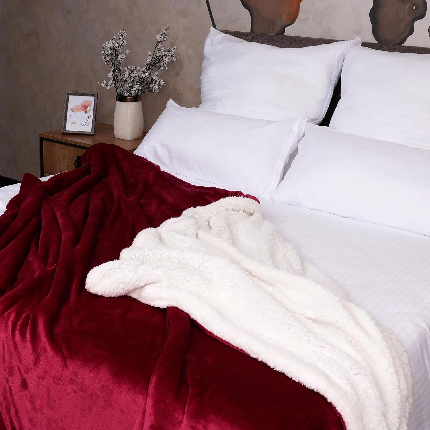 Przytulny koc Komfortec 150X200 cm, puszysty koc polarowy z certyfikatem Oeko-Tex, ciepły koc sherpa na sofę, gruby koc na sofę, bordowe Łóżka i koce Besuche den Komfortec-Store
