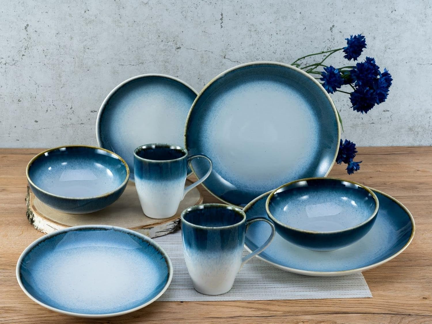 Creatable 23788 Seria Cascade, 8-częściowy zestaw naczyń obiadowych na 2 porcelany. Usługa Możliwość mycia w zmywarce i kuchenki mikrofalowej. Jakość produkcji bezpieczna