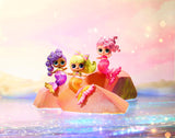 LOL niespodzianka! Mermaids Makeover Magic Tots - Prawdziwy błyszczyk do ust dla Ciebie i Twojej lalki do samodzielnego wykonania, miksowania i tworzenia makijażu, Zabawna zabawa w wodzie, 6 lalek do zebrania - Wiek 4+
