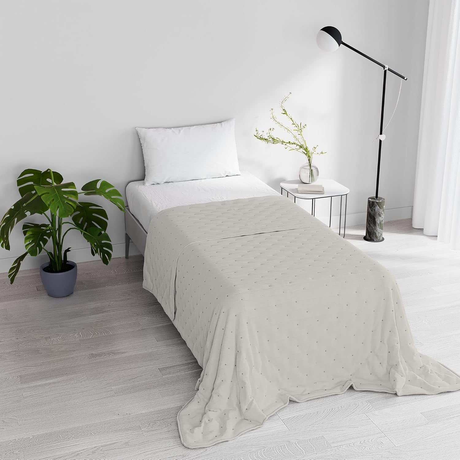 Elegancka kołdra letnia, pikowana, zielona, 170 X 250 cm Kołdry i kołdry Naty Shop Beige 170X250Cm