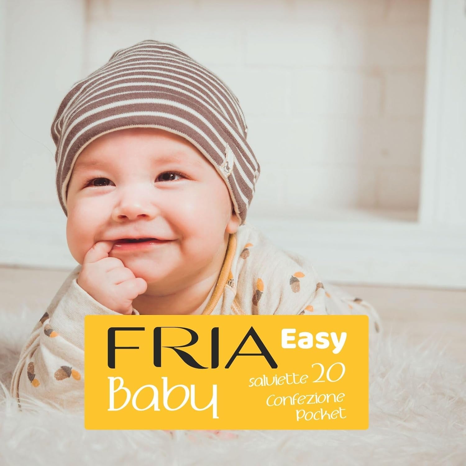 Chusteczki nawilżane Easy Baby z ekstraktem z aloesu i miodu nawilżające skórę, testowane dermatologicznie, opakowanie 20 szt. chusteczek