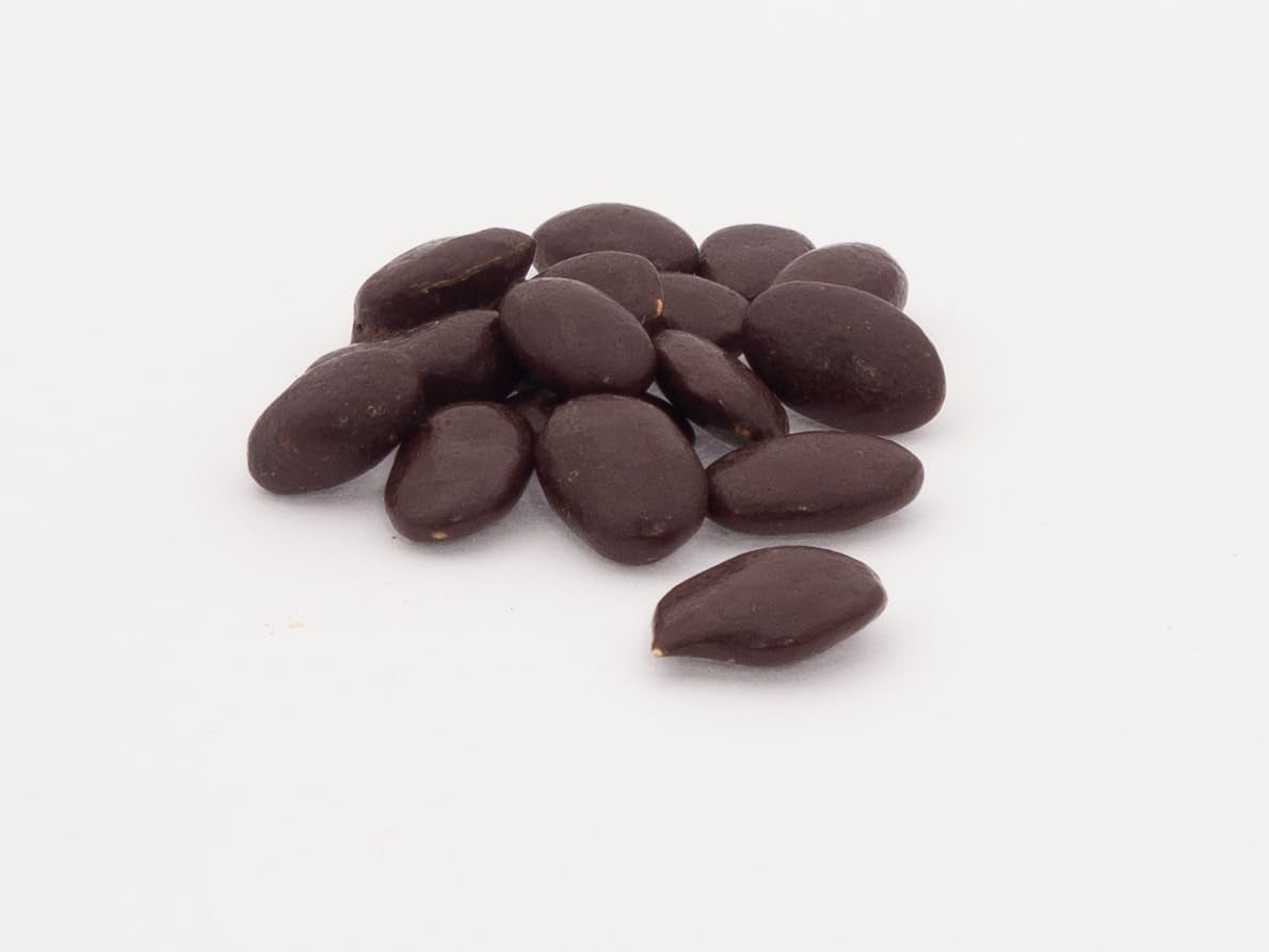 Landgarten Organiczne pestki dyni w ciemnej czekoladzie - Wegańska przekąska czekoladowa z pieczonymi pestkami dyni - źródło magnezu - 1 x 50g
