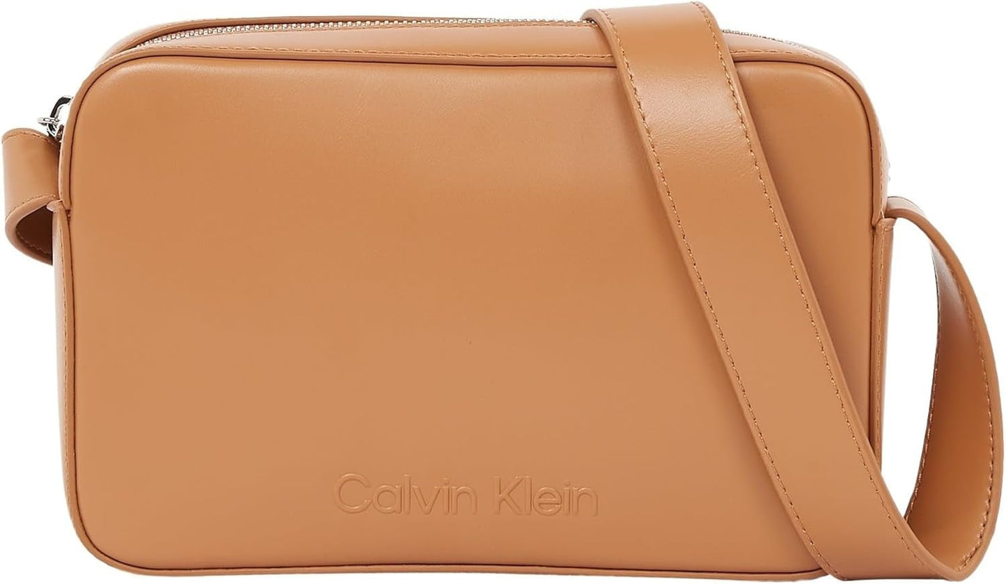 Torba na ramię Calvin Klein Wytłoczone logo Torba na aparat z zapięciem na zamek Torby damskie Naty Shop Brown (Leo)