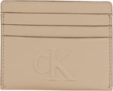 Calvin Klein Damski rzeźbiony portfel na karty 6cc Portfel damski Naty Shop Zastawa stołowa Os