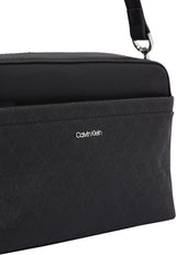 Damska torba na ramię Calvin Klein Must Camera Bag Mono szeroki pasek na ramię, czarna (Ck Black), Torby damskie w naturalnej wielkości Naty Shop