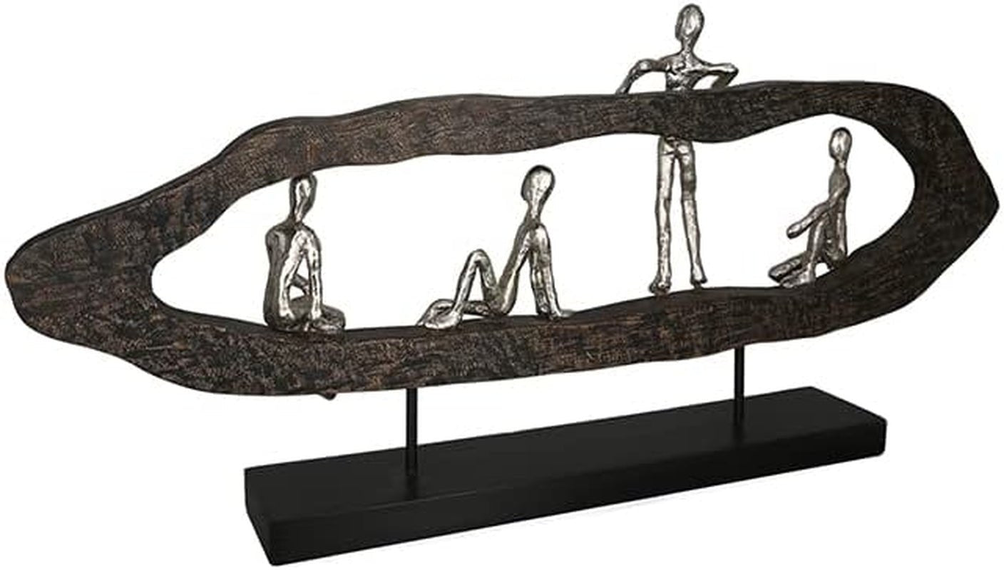 Casablanca nowoczesny design GILDE Deco Sculpture Figurka - Best Friends - Hang Out Srebro, drewno/aluminium - szerokość 75 cm Figurki i rzeźby Naty Shop