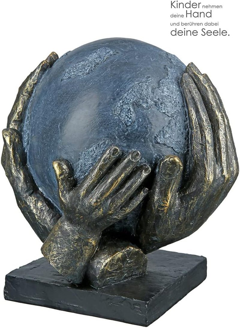 Casablanca nowoczesny design GILDE Deco Rzeźba Figurka Uratuj świat - Kula w dłoniach - Wysokość 19 cm Figurki i rzeźby Naty Shop