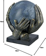 Casablanca nowoczesny design GILDE Deco Rzeźba Figurka Uratuj świat - Kula w dłoniach - Wysokość 19 cm Figurki i rzeźby Naty Shop