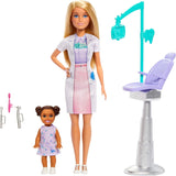 Lalka dentystka Barbie, modna lalka z blond włosami, niebieska sukienka i fartuch laboratoryjny, 1 lalka dziecięca, akcesoria egzaminacyjne i różne akcesoria, JCR74