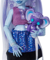 Monster High Self-Scare Secrets Abbey Bominable Lalka i zestaw akcesoriów z 13 realistycznymi niespodziankami, takimi jak henna, rysunki i szydełko JHK44