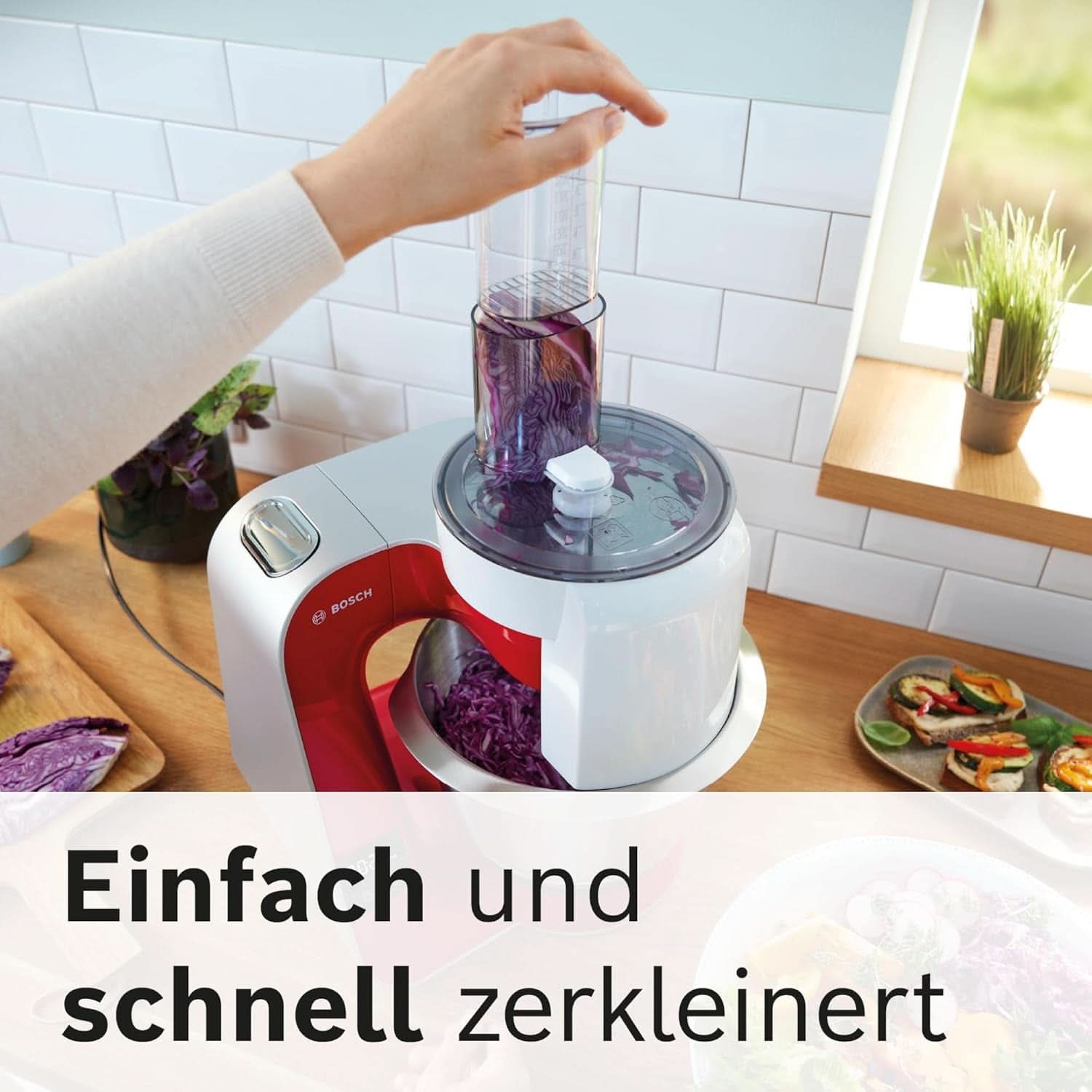 Robot kuchenny Bosch Seria 4 MUM5X720, zintegrowana waga, miska ze stali nierdzewnej 3,9L, mikser 1,25L, 1000W Akcesoria Żywność i karmienie piersią Bebe Naty Shop