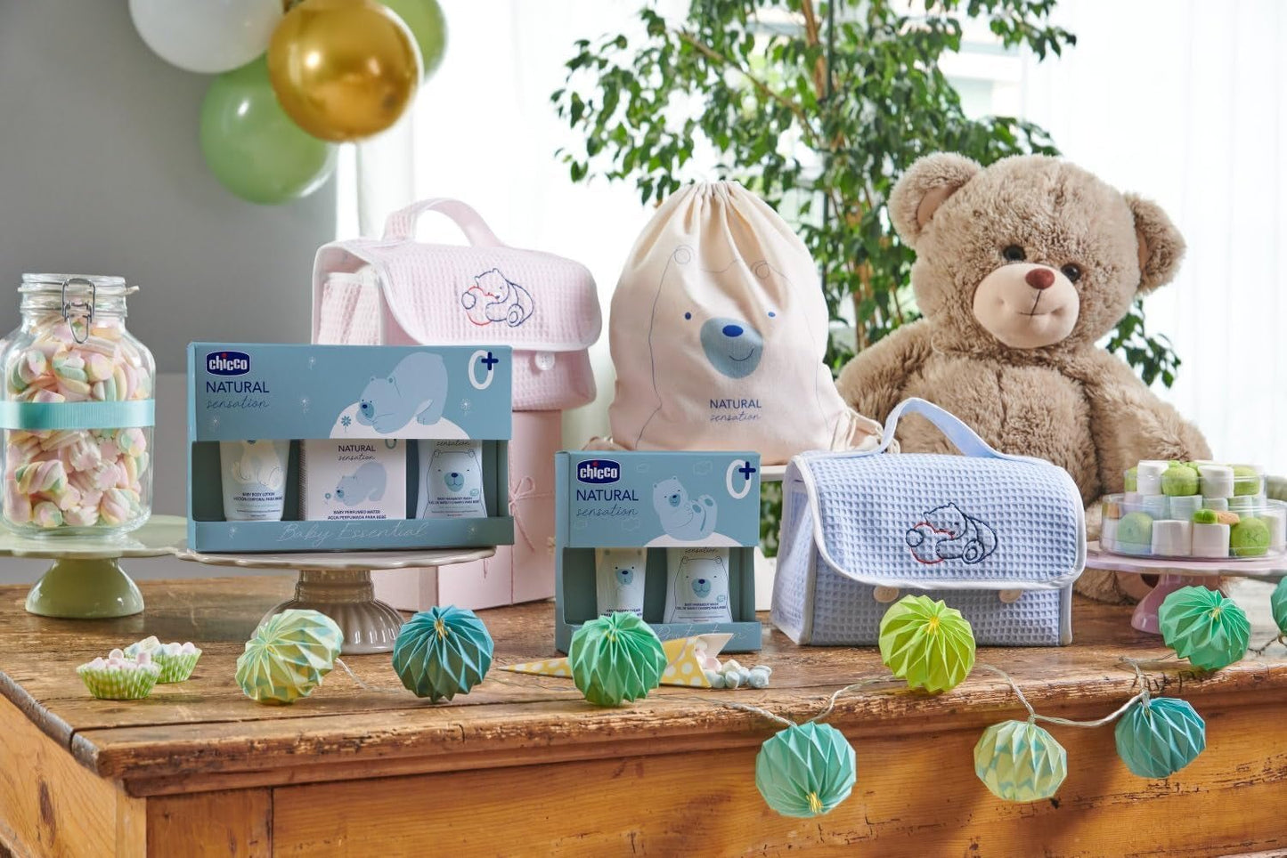 CHICCO NATURAL SENSATION - ZESTAW 2: 1 SZAMPON I KĄPIEL - NIESUSZĄCY 200 ML, 1 4W1 KREM DO ZMIANY 100 ML Dzieci - Kąpiel i pielęgnacja Naty Shop