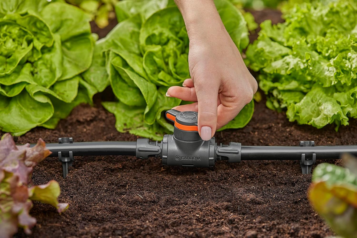Zawór regulacyjno-odcinający Gardena Micro-Drip-System 13 mm (1/2 cala): Proste odcięcie rur i płynna regulacja przepływu wody, akcesorium do układania rur kroplowych (13207-20)