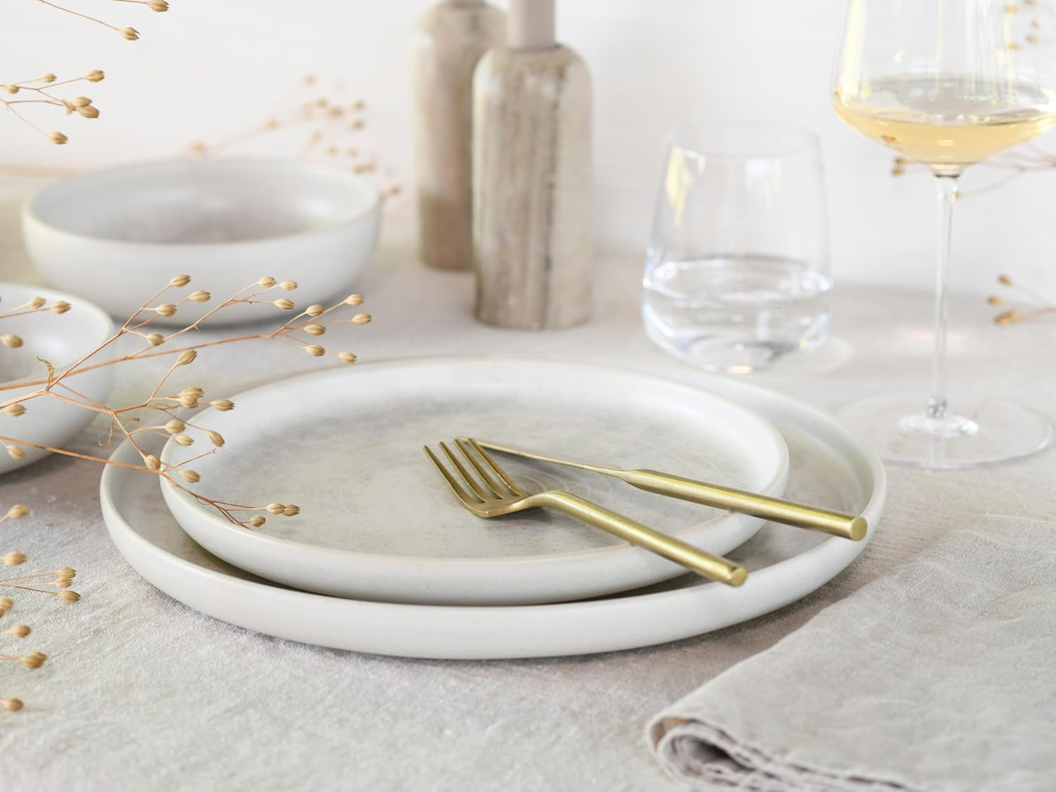 CreaTable, 23714, seria Uno Athena, 12-częściowy zestaw naczyń obiadowych dla 4 osób, zestaw talerzy porcelanowych, można myć w zmywarce i używać w kuchence mikrofalowej, wyprodukowano w Portugalii