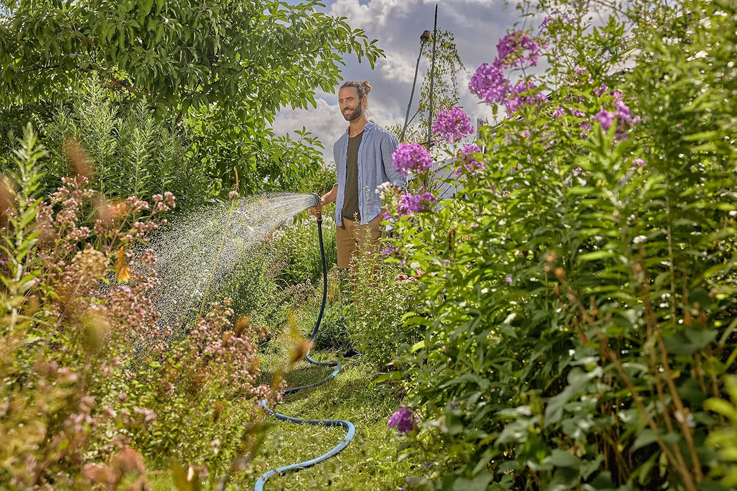 Zestaw Gardena Liano Xtreme 3/4 cala 25 m: wyjątkowo wytrzymały tekstylny wąż ogrodowy z lekkim, odpornym na warunki atmosferyczne wężem wewnętrznym z PVC (18482-20)