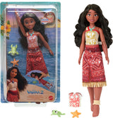 Mattel Toys Disney Moana 2 Tautai Moana Modna lalka do pływania z 2 akcesoriami, góra i nogi zmieniające kolor do pływania inspirowane filmem JFF09