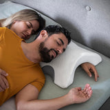 InnovaGoods - Wiskoelastyczna poduszka szyjna dla par, Ergonomiczny kształt dla relaksu dla par, Pianka z pamięcią kształtu do łagodzenia ucisku, Zdejmowane pokrycie, Biała, 36 x 12,5 x 30,5 cm, Pianka z pamięcią kształtu